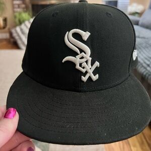 Chicago White Sox 59FIFTY Fitted Baseball Hat 7 1/4 Like New